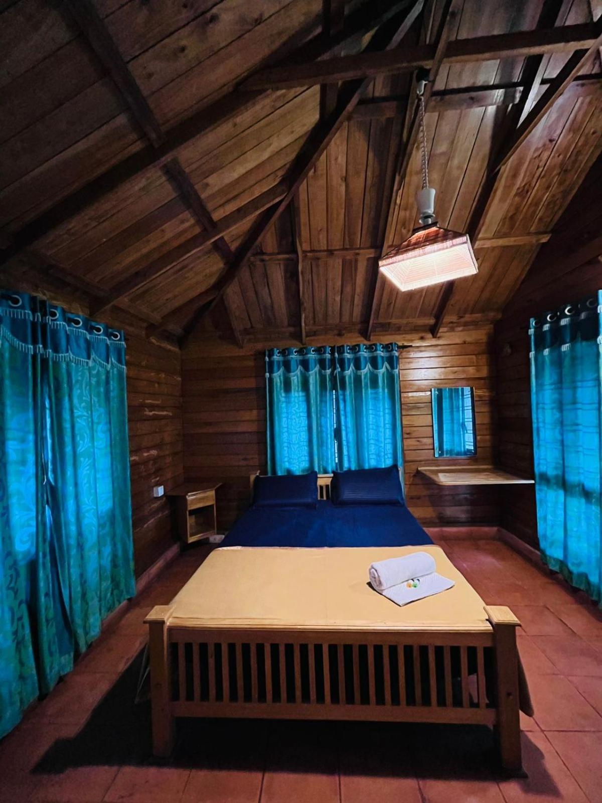 Royal Wooden Villa Mananthavady Luaran gambar